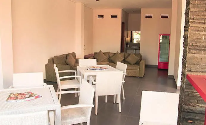 Transera Kamini Legian Hotel  Legian (Bali)